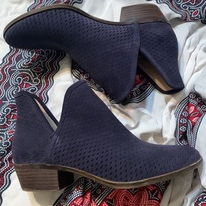 Lucky Brand Split cutout Blue Boots perforated leather wood sole stack heel 9